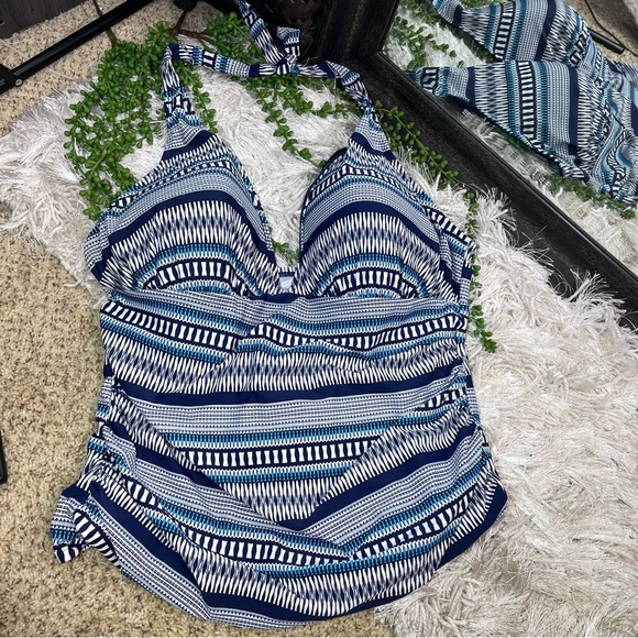 -🌼3/$30🌼intl Details Printed Tankini Swim Halter Top Size XL - Picture 4 of 16